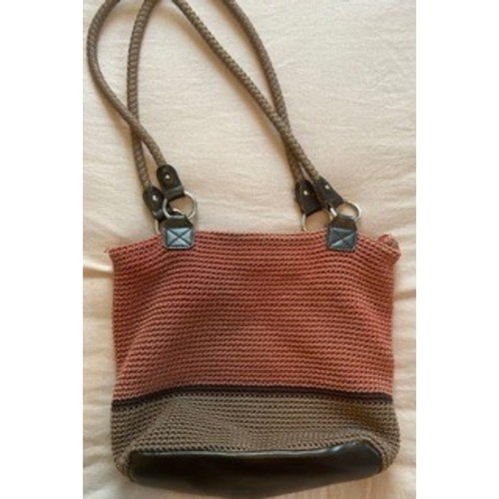 Croft & Barrow Crochet Knit Shoulder Bag Coral Taupe Colorblock Faux Leather